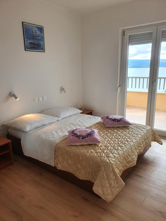 Apartmani Babic Dugi Rat Exterior photo