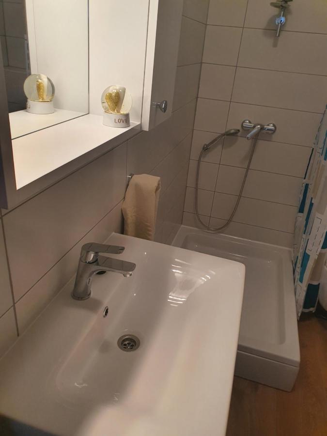Apartmani Babic Dugi Rat Exterior photo