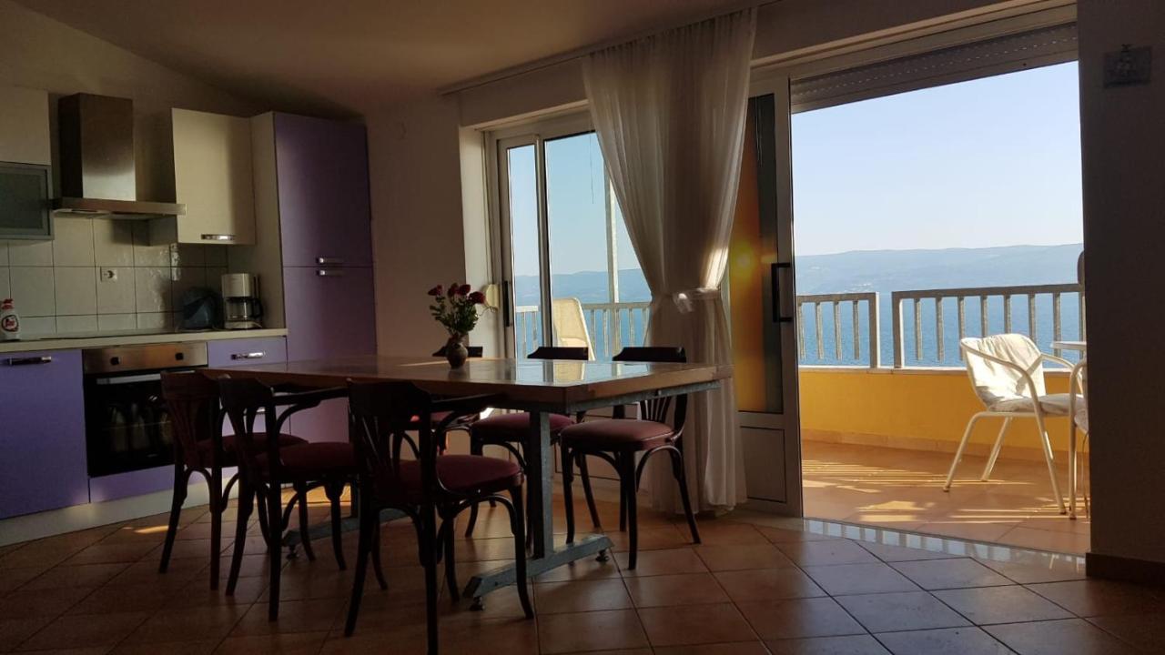 Apartmani Babic Dugi Rat Exterior photo